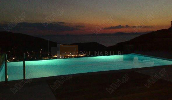 Πισίνα - Swimming Pool